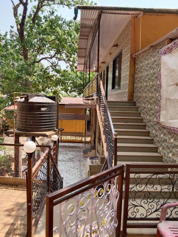 New Alpha House Matheran Hotel Eksteriør billede