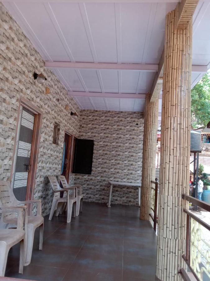 New Alpha House Matheran Hotel Eksteriør billede